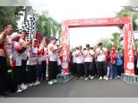 Kemeriahan Jalan Santai HUT PMI ke-163 di Bojonegoro Perkuat Nilai Kemanusiaan dan Gotong Royong