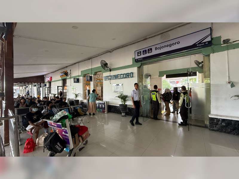 Stasiun Bojonegoro Layani Lebih dari 15 Ribu Pelanggan Selama Libur Panjang