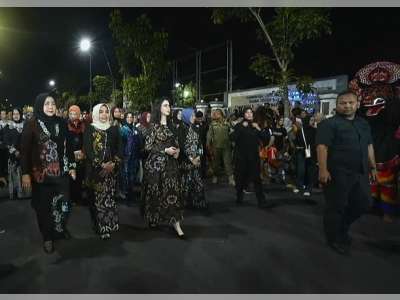 Pertunjukan Reog hingga Tari Warnai Bojonegoro Wastra Batik Festival 2026 Sebelum Resmi Dibuka