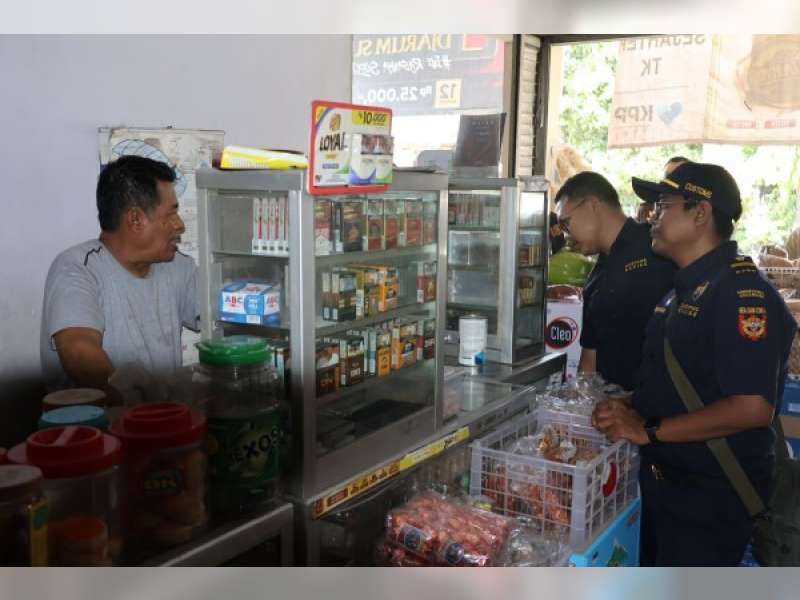 Gempur Rokok Ilegal, Tim Gabungan Sisir Toko dan Warung di Wilayah Baureno