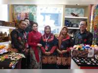Dekranasda Bojonegoro Promosikan Produk Unggulan UMKM di HUT ke-46 Dekranas Makassar