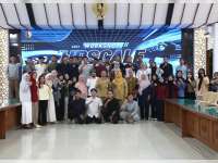 Tingkatkan Skill Wirausaha Muda, Dinpora Bojonegoro Gelar Workshop Video Promosi Berbasis Ponsel