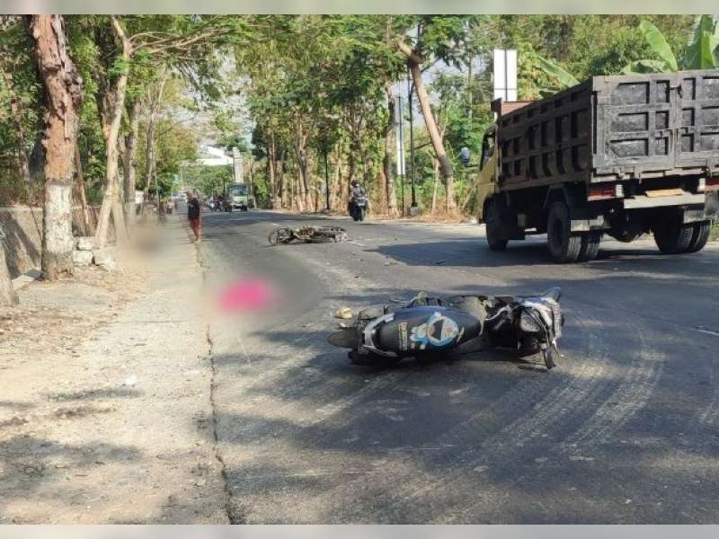 Kecelakaan Beruntun Tiga Motor di Trucuk Bojonegoro, Satu Pengendara Meninggal Dunia