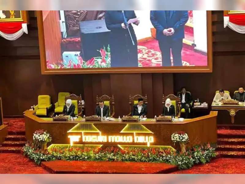 Pemprov Jatim Komitmen Tuntaskan TPG Rp274,57 Miliar dan Siapkan Bantuan Pendidikan 50 Ribu Siswa