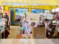 Siswa-Siswi SD di Bojonegoro Gelar Aksi Peduli Lingkungan