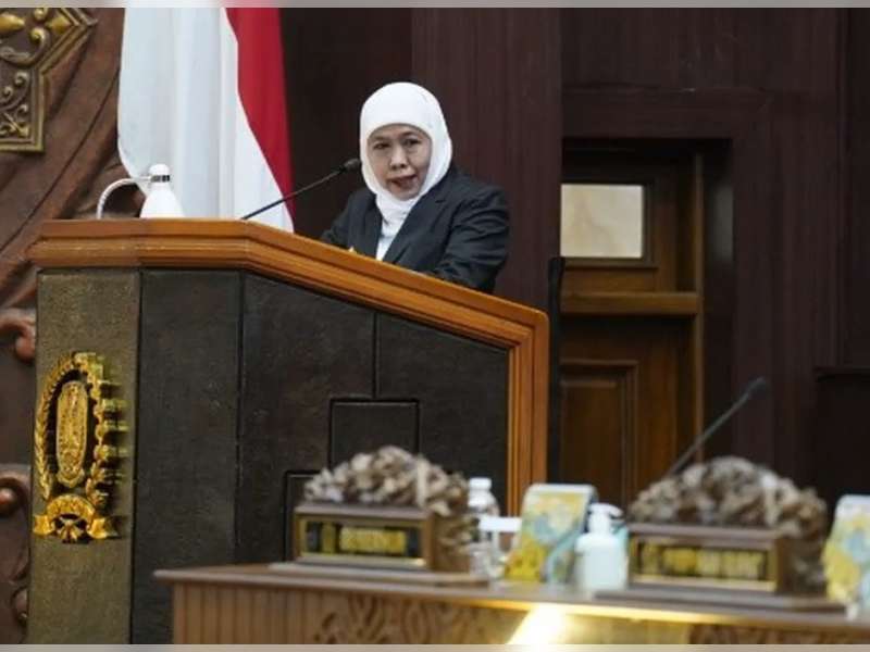 Dukung Indonesia Emas 2045, Gubernur Khofifah Sampaikan Raperda Kepemudaan dan Keolahragaan Jatim