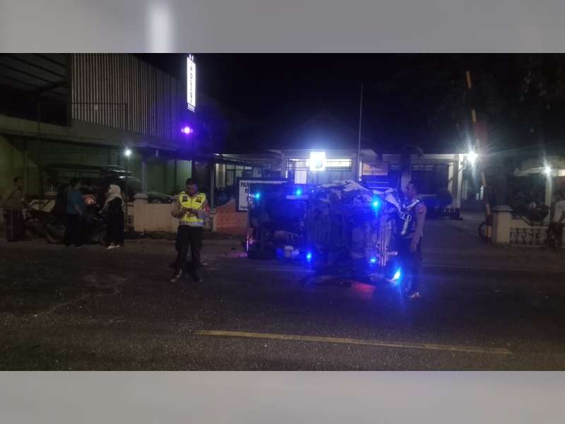 Kecelakaan Beruntun Tiga Kendaraan di Balenrejo Bojonegoro, Satu Luka Ringan