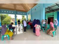 Kejar Integrasi Data Bansos, Pemcam Purwosari Bojonegoro Jemput Bola Pendaftaran IKD ke Desa-Desa