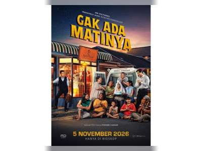 Film Gak Ada Matinya, Sebuah Komedi Situasi Absurd yang Cerdas Olah Drama Keluarga